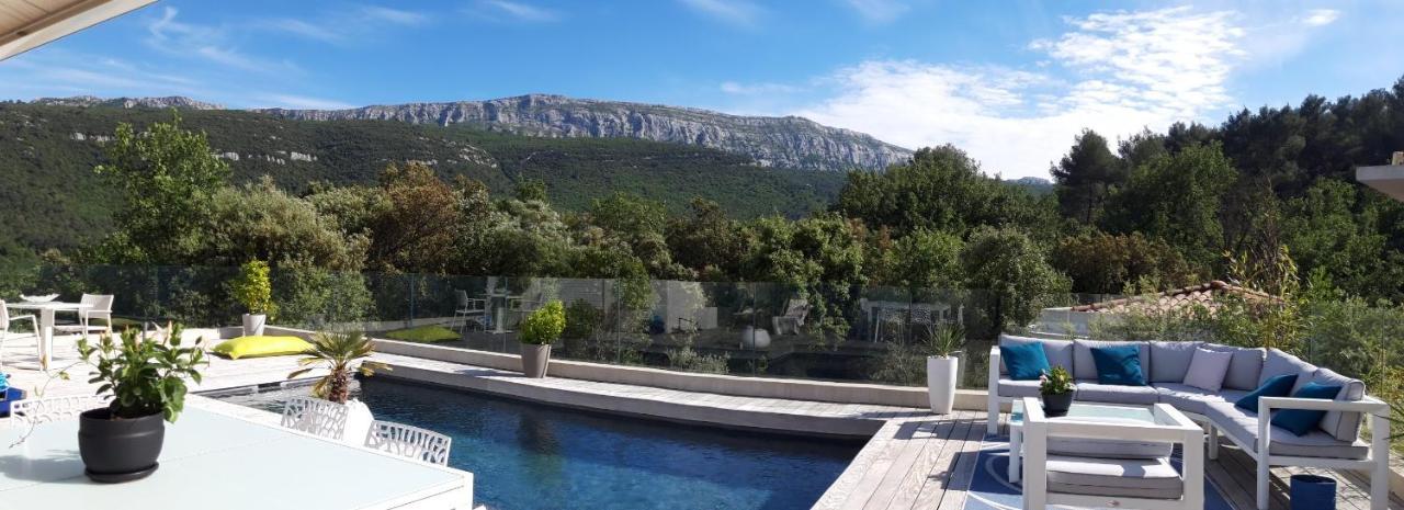Magnifique Suite Familiale Nans-les-Pins Exteriör bild
